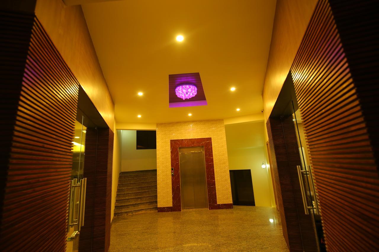 Saubhagya Inn International Lucknow Exterior photo
